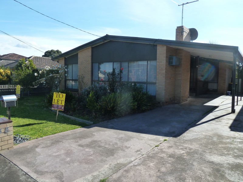 38 Wood Street, Avondale Heights VIC 3034