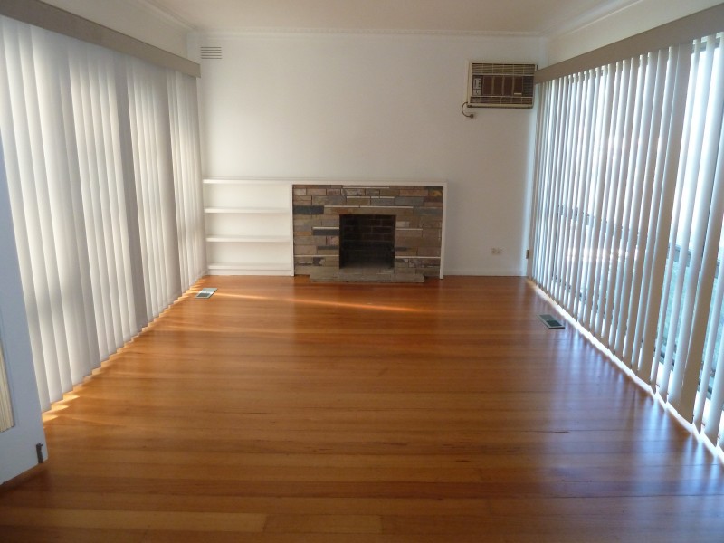 38 Wood Street, Avondale Heights VIC 3034