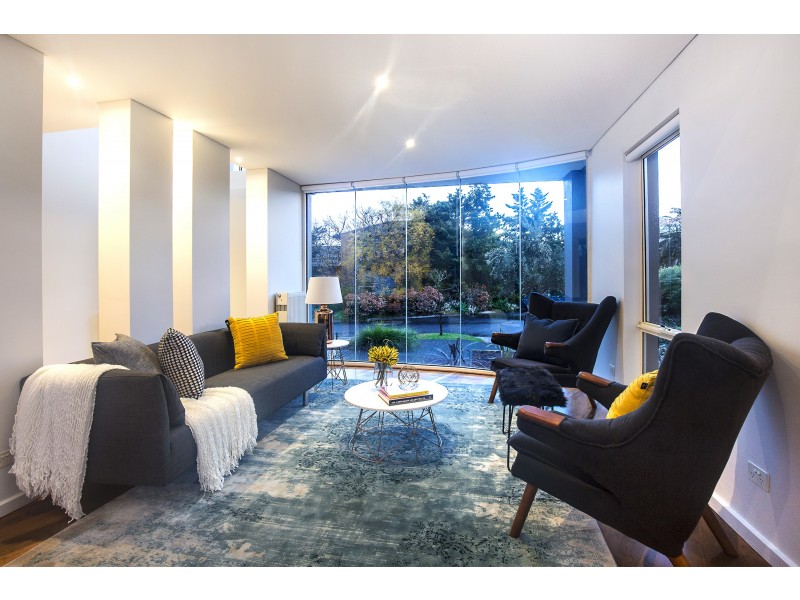 7A Downland Square, Avondale Heights VIC 3034