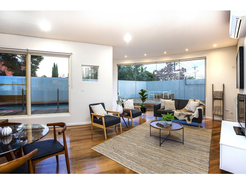 7A Downland Square, Avondale Heights VIC 3034