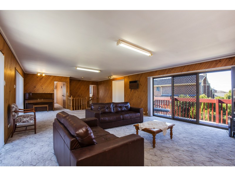 2 Mues Street, Keilor East VIC 3033