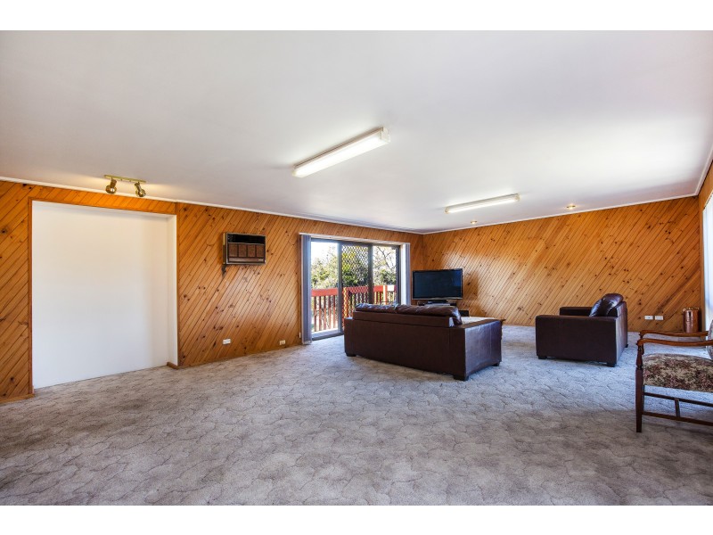 2 Mues Street, Keilor East VIC 3033
