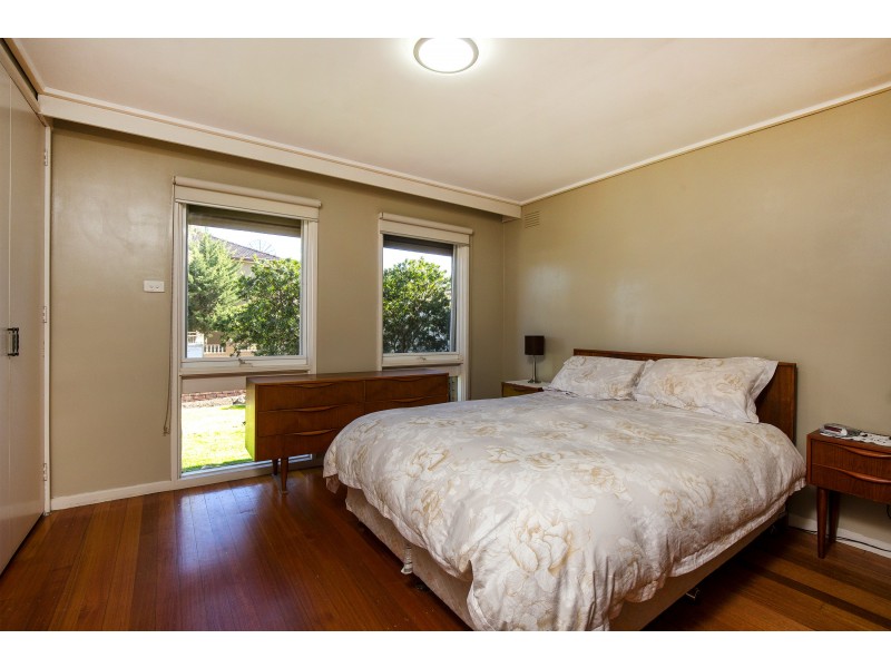 2 Mues Street, Keilor East VIC 3033