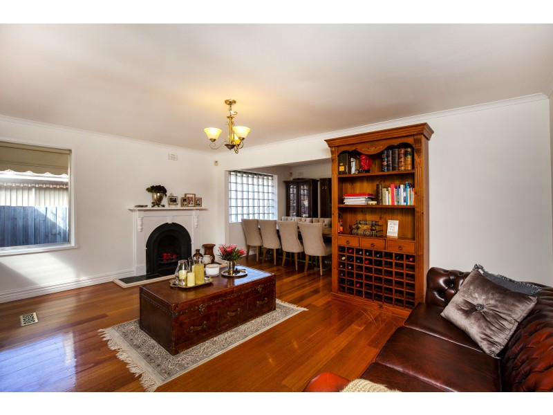 21 Duke Street, Avondale Heights VIC 3034