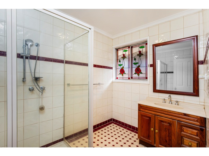 21 Duke Street, Avondale Heights VIC 3034