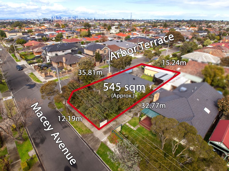 31 Macey Avenue, Avondale Heights VIC 3034