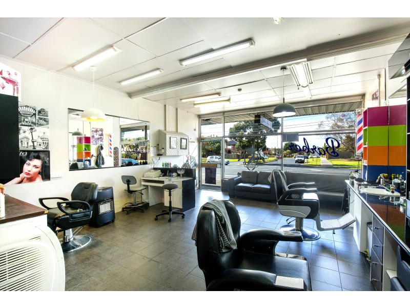 141 Military Road, Avondale Heights VIC 3034