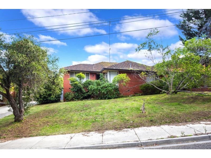 29 Brentwood Drive, Avondale Heights VIC 3034