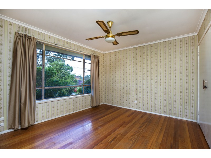 29 Brentwood Drive, Avondale Heights VIC 3034