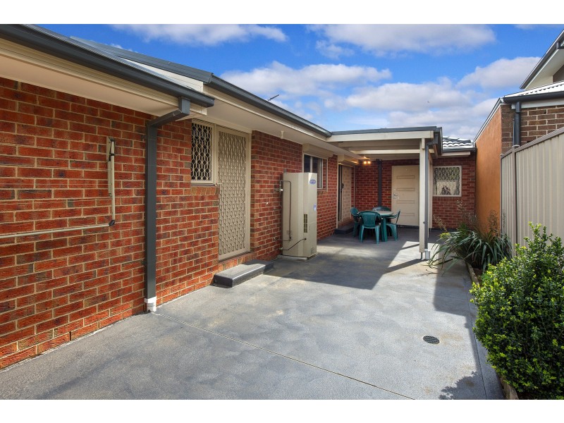 23 Ridley Avenue, Avondale Heights VIC 3034