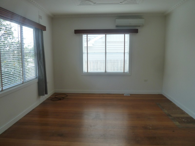 30 Carrington Rd, Niddrie VIC 3042