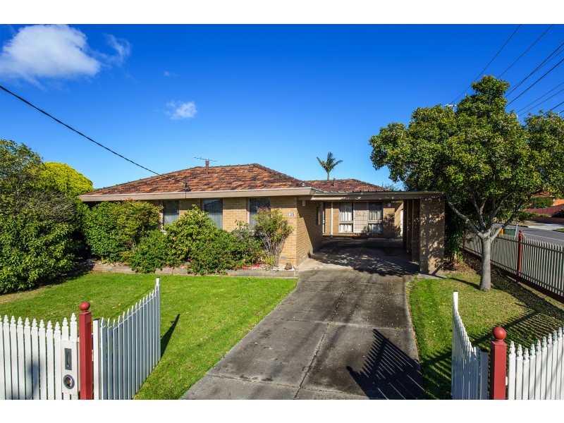 35 Bordeaux Street, Avondale Heights VIC 3034