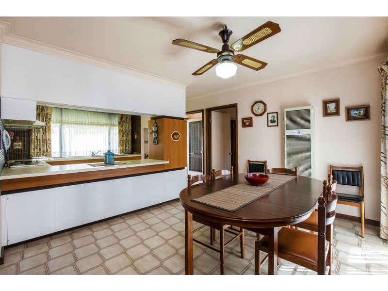 35 Bordeaux Street, Avondale Heights VIC 3034