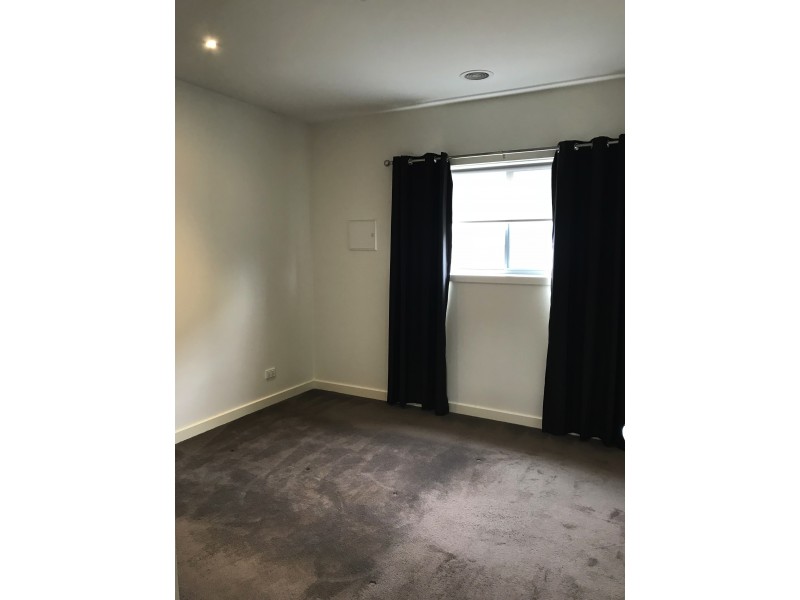 2/119 Hilton St, Glenroy VIC 3046