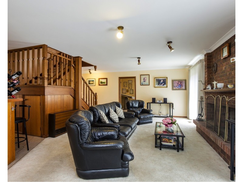 10 Ascot Drive, Keilor Park VIC 3042