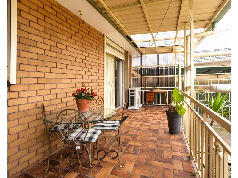 14 Arbor Terrace, Avondale Heights VIC 3034