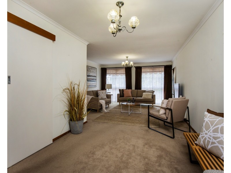 7 Coral Court, Avondale Heights VIC 3034