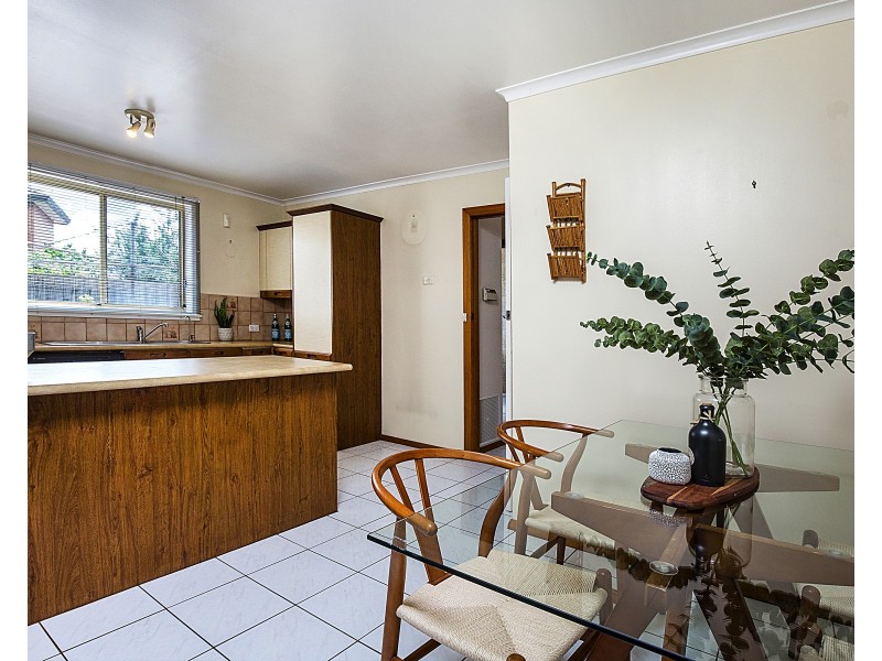 7 Coral Court, Avondale Heights VIC 3034