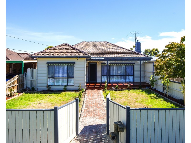 28 Robson Avenue, Avondale Heights VIC 3034