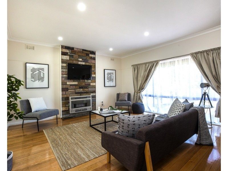 28 Robson Avenue, Avondale Heights VIC 3034