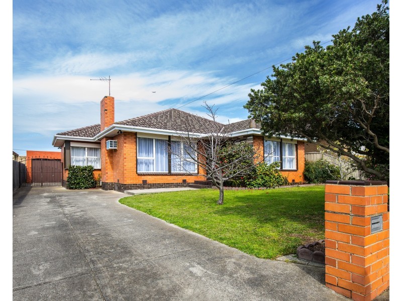 41 Montpellier Drive, Avondale Heights VIC 3034