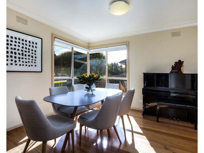 178 Military Rd, Avondale Heights VIC 3034