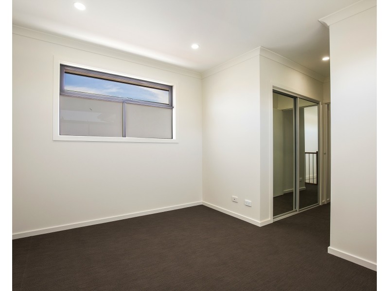 2/6 Cohen Street, Keilor East VIC 3033