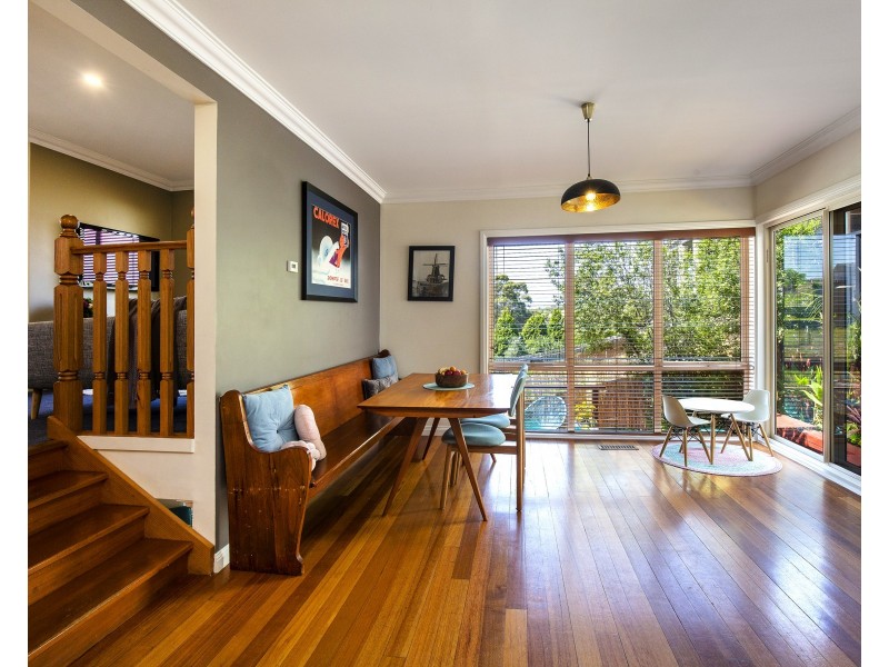 5B Weyburn Place, Avondale Heights VIC 3034