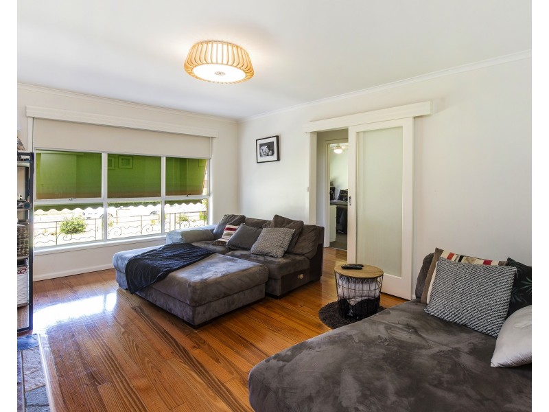 38 St Raphael Street, Avondale Heights VIC 3034