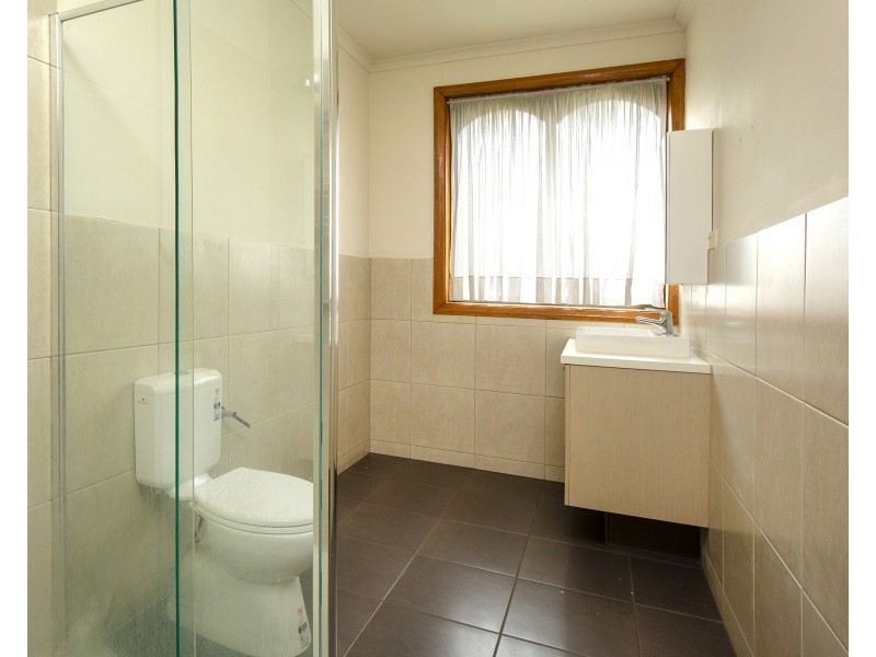 1 Eastleigh Avenue, Keilor East VIC 3033