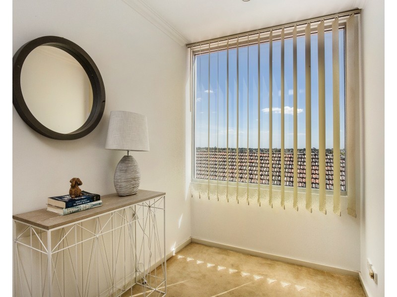 21/137 Melville Road, Brunswick West VIC 3055