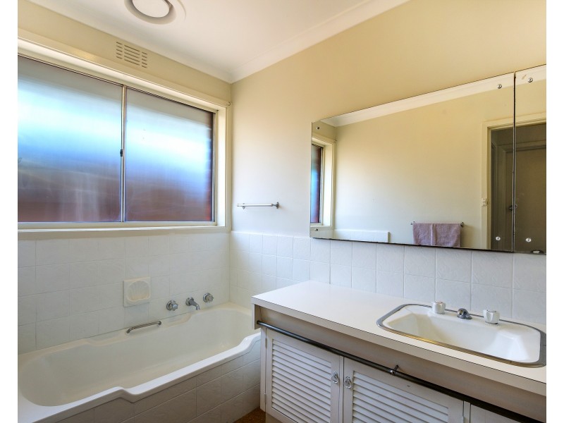 10 Britt Court, Keilor East VIC 3033