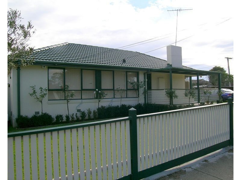 100 North Road, Avondale Heights VIC 3034