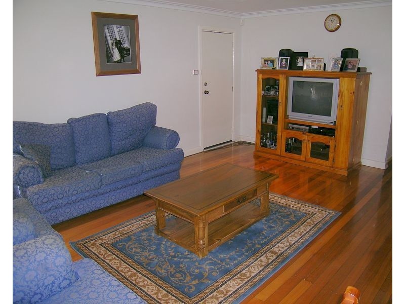 100 North Road, Avondale Heights VIC 3034