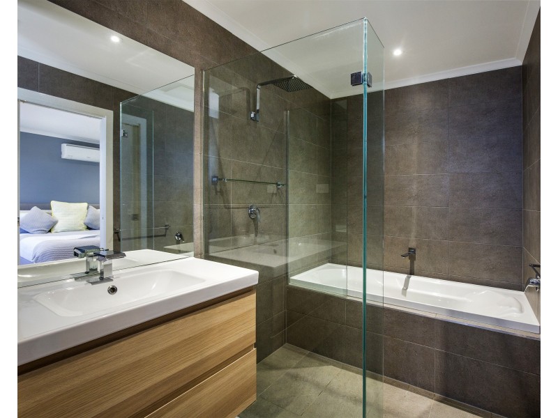 38A Barbara Crescent, Avondale Heights VIC 3034