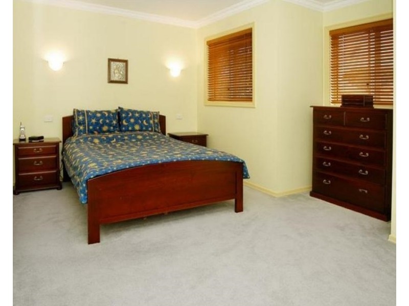 35B Grandview Rd, Niddrie VIC 3042