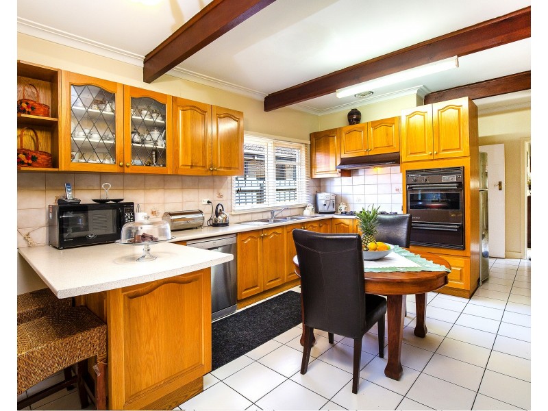 73 Canning Street, Avondale Heights VIC 3034