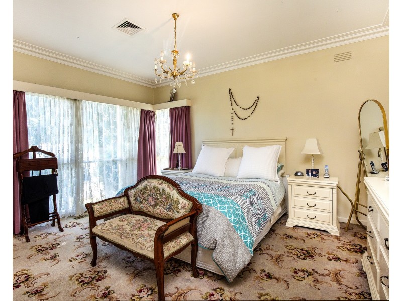 73 Canning Street, Avondale Heights VIC 3034