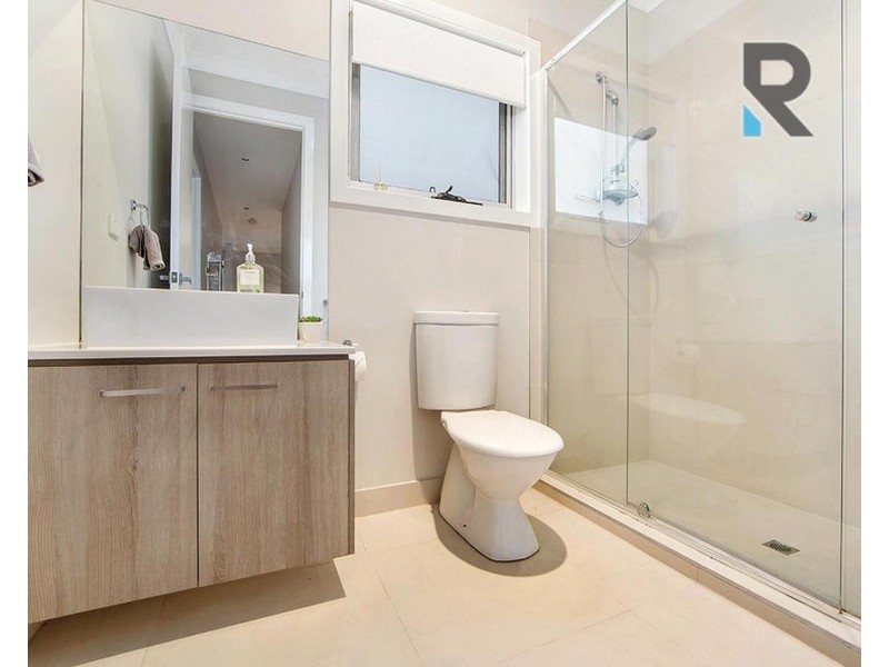 3/17 Barunah St, Hadfield VIC 3046