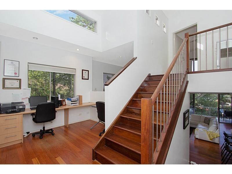 5 Pindari Avenue, Burleigh Heads QLD 4220