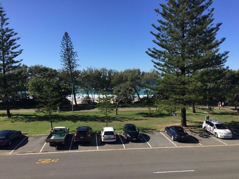 5/68 The Esplanade, Burleigh Heads QLD 4220