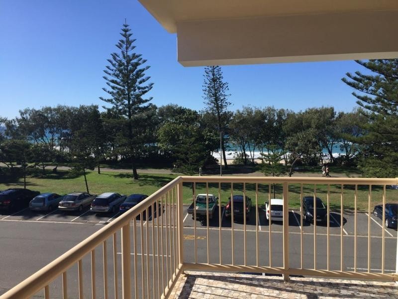 5/68 The Esplanade, Burleigh Heads QLD 4220