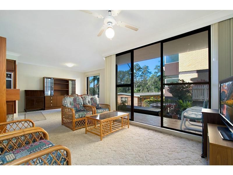 5/5 Hill Avenue, Burleigh Heads QLD 4220
