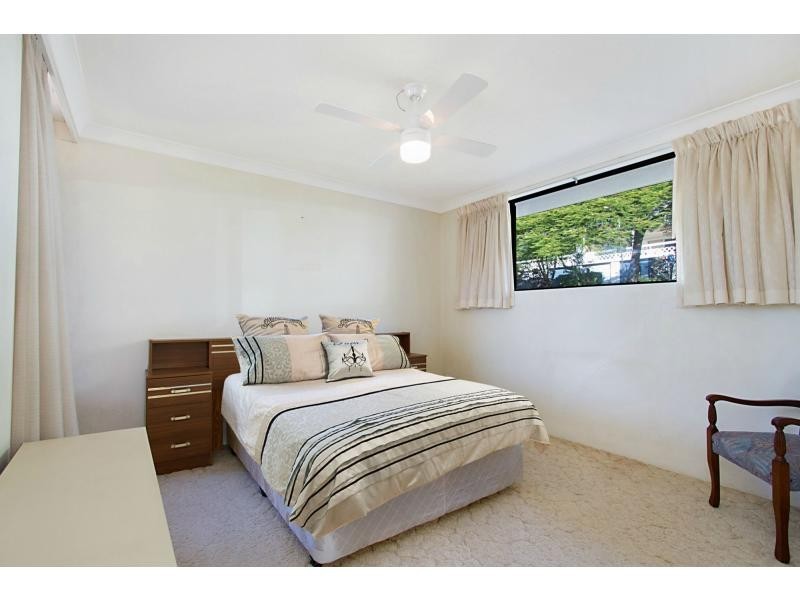 5/5 Hill Avenue, Burleigh Heads QLD 4220