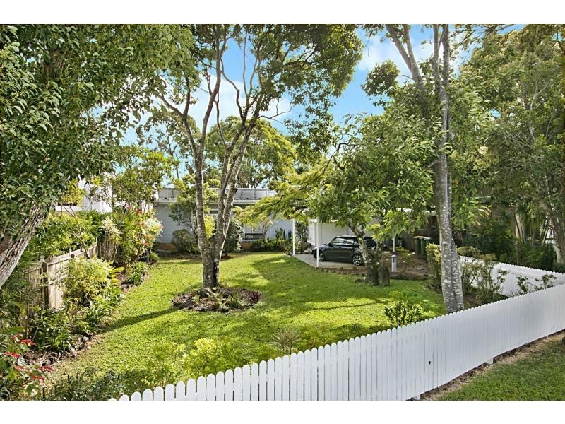 69 Skyline Terrace, Burleigh Heads QLD 4220