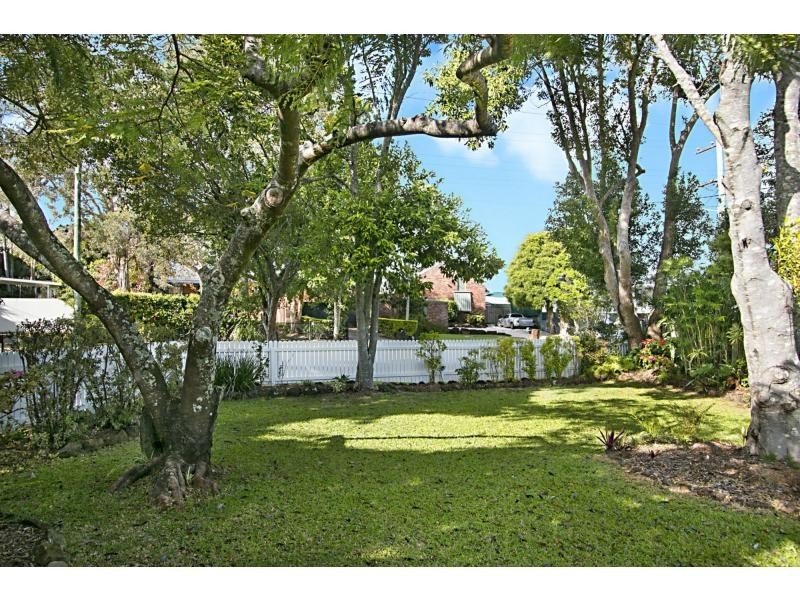 69 Skyline Terrace, Burleigh Heads QLD 4220