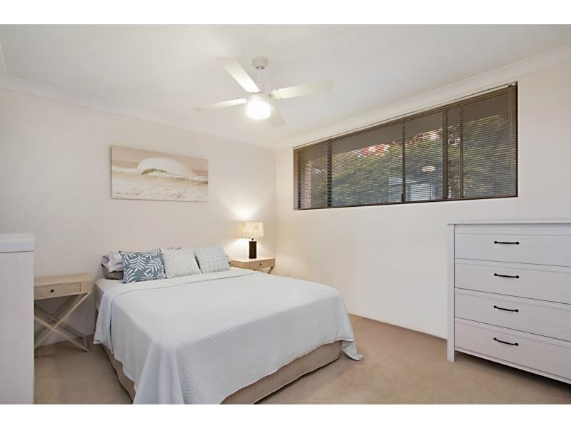 7/5 Hill Avenue, Burleigh Heads QLD 4220