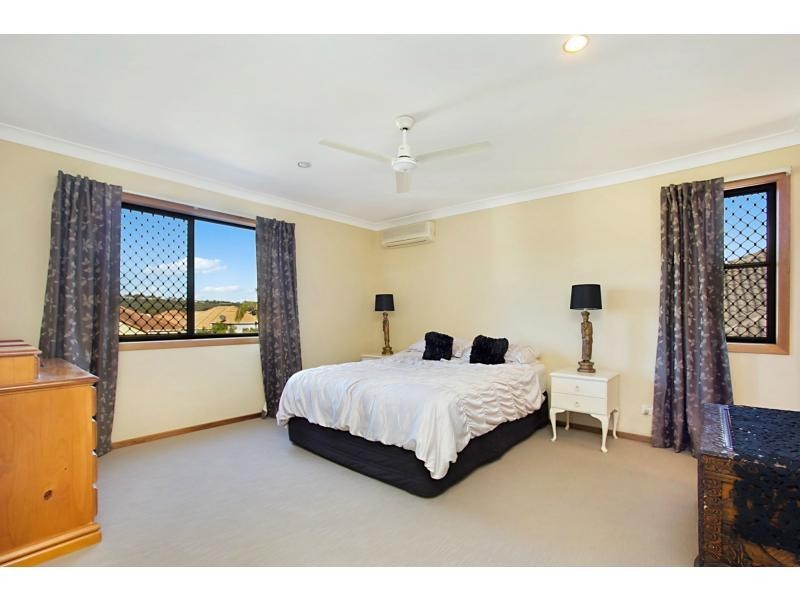 3/27 Beachcomber Court, Burleigh Waters QLD 4220