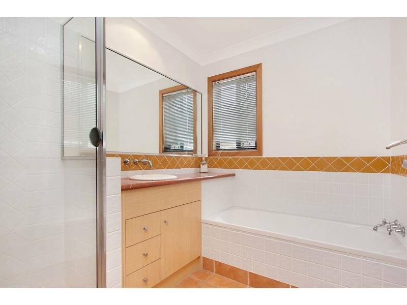 3/27 Beachcomber Court, Burleigh Waters QLD 4220