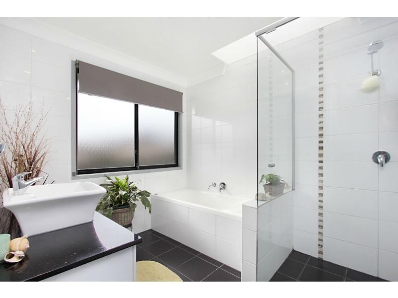 16 Jersey Court, Tallebudgera QLD 4228